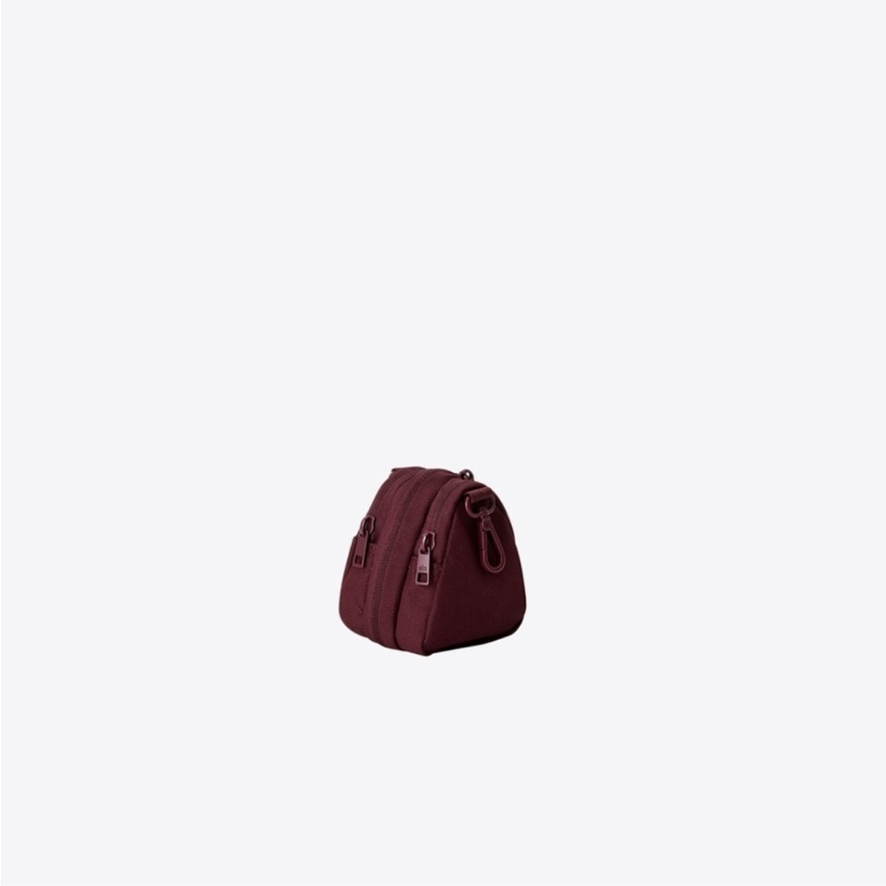 BEIS The Expandable Crossbody Charm in Burgundy - Picture 4 of 7